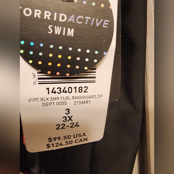 Torrid Rash Guard Bathing suit - Picture 3 of 3
